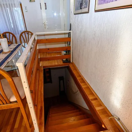 Vakantiehuis House Arija *
